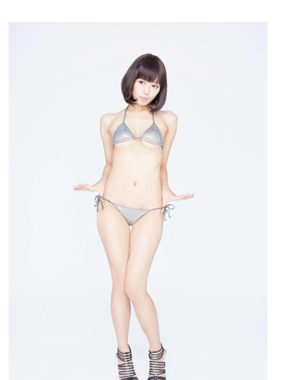 Gợi ý 200+ cách tạo dáng bikini