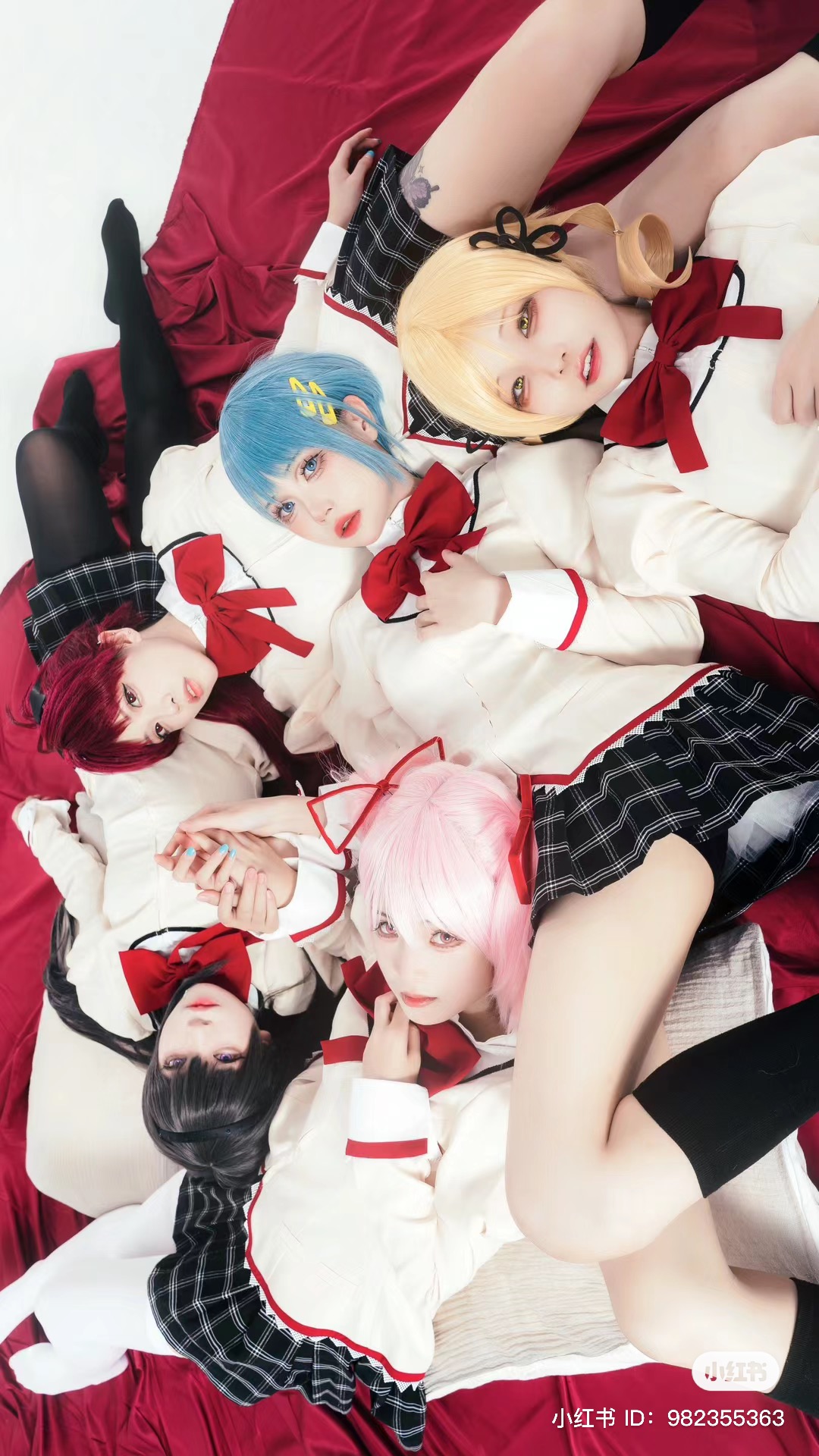 Gợi ý Pose dàn Cosplay